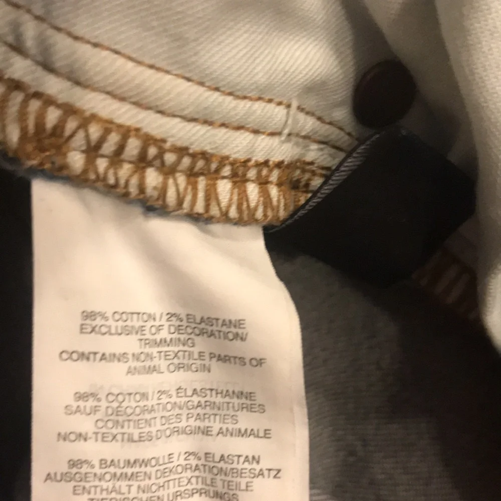 Madewell | high waist slim boyfriend jeans | medium blue wash | light distressed - Picture 5 of 7